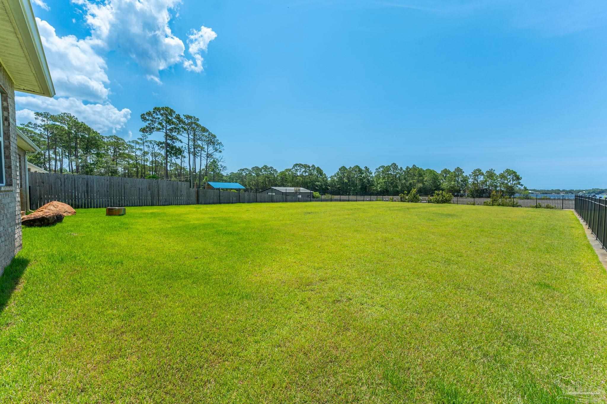3462 Turquoise Dr