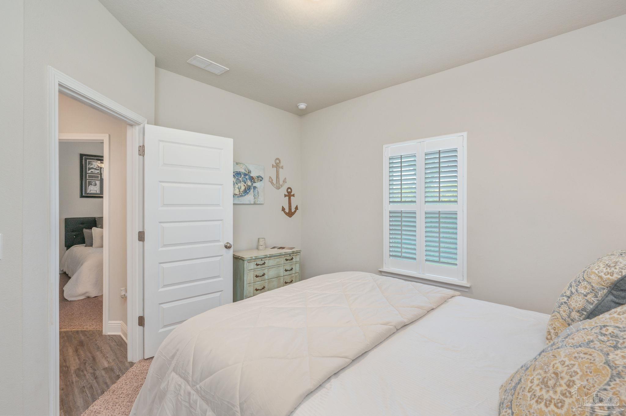 3462 Turquoise Dr