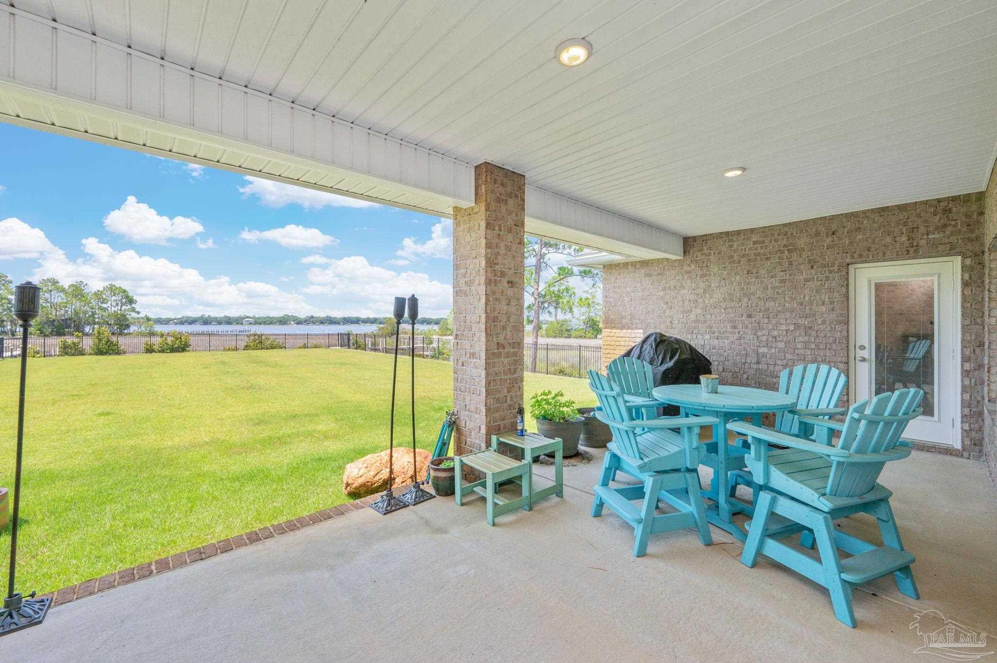 3462 Turquoise Dr