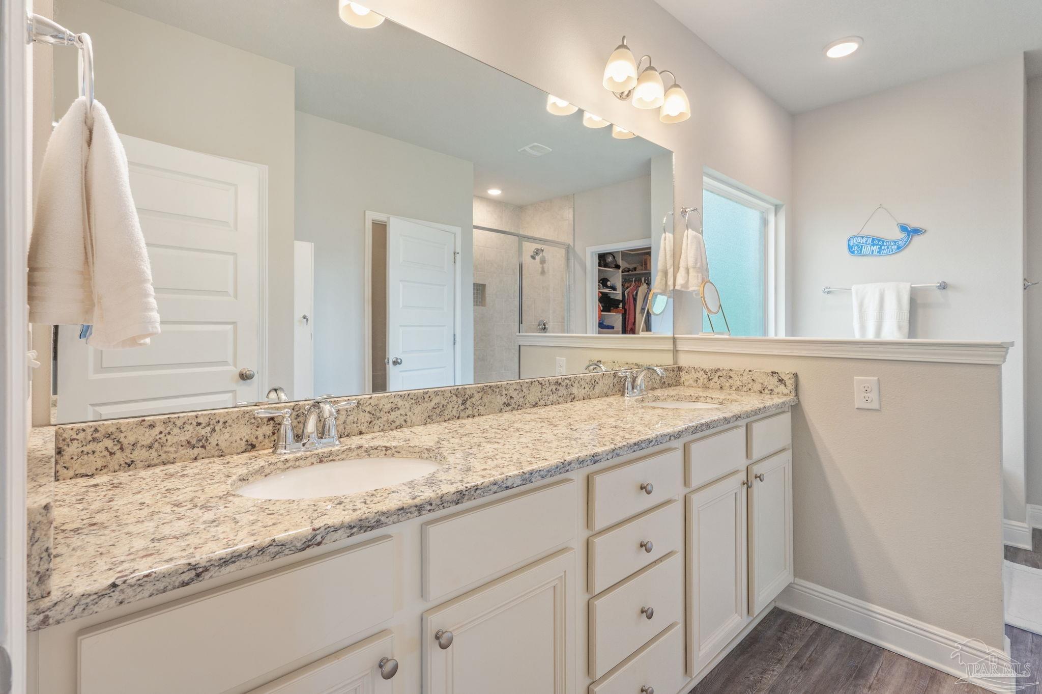 3462 Turquoise Dr