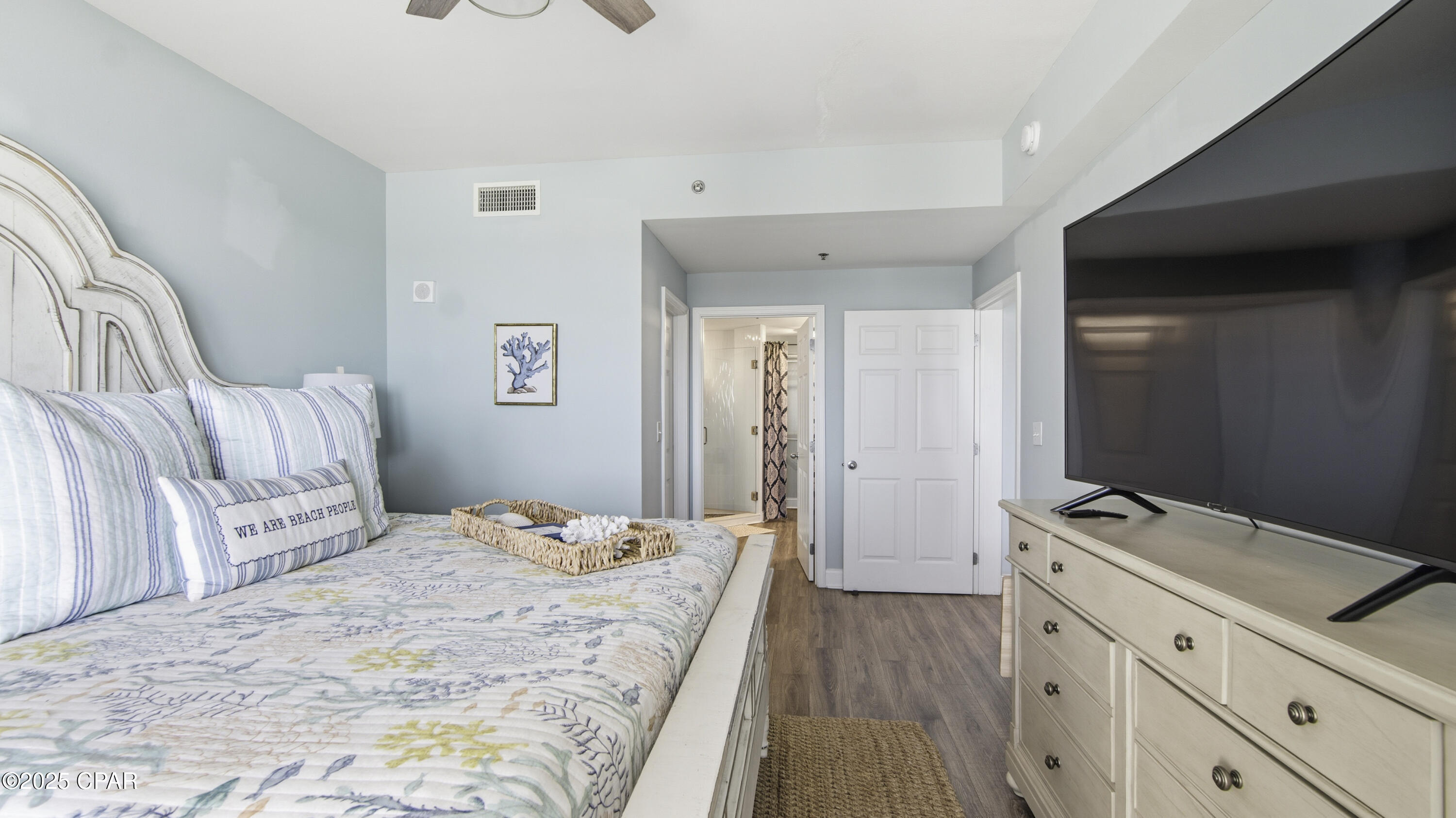 9860 S Thomas Dr 1208