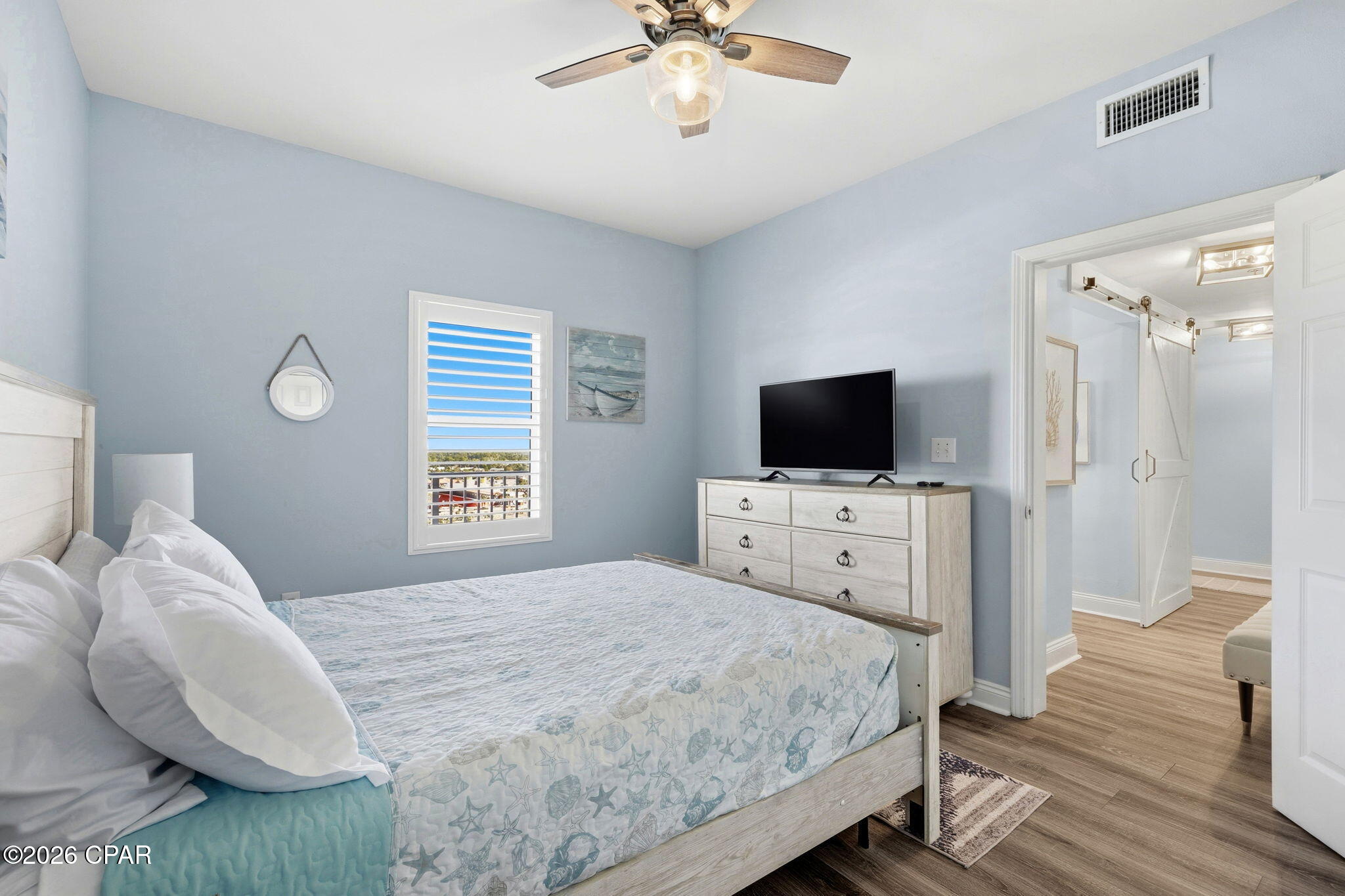 9860 S Thomas Dr 1208