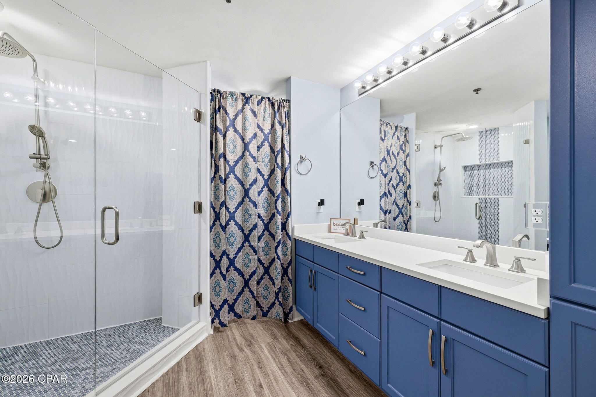 9860 S Thomas Dr 1208