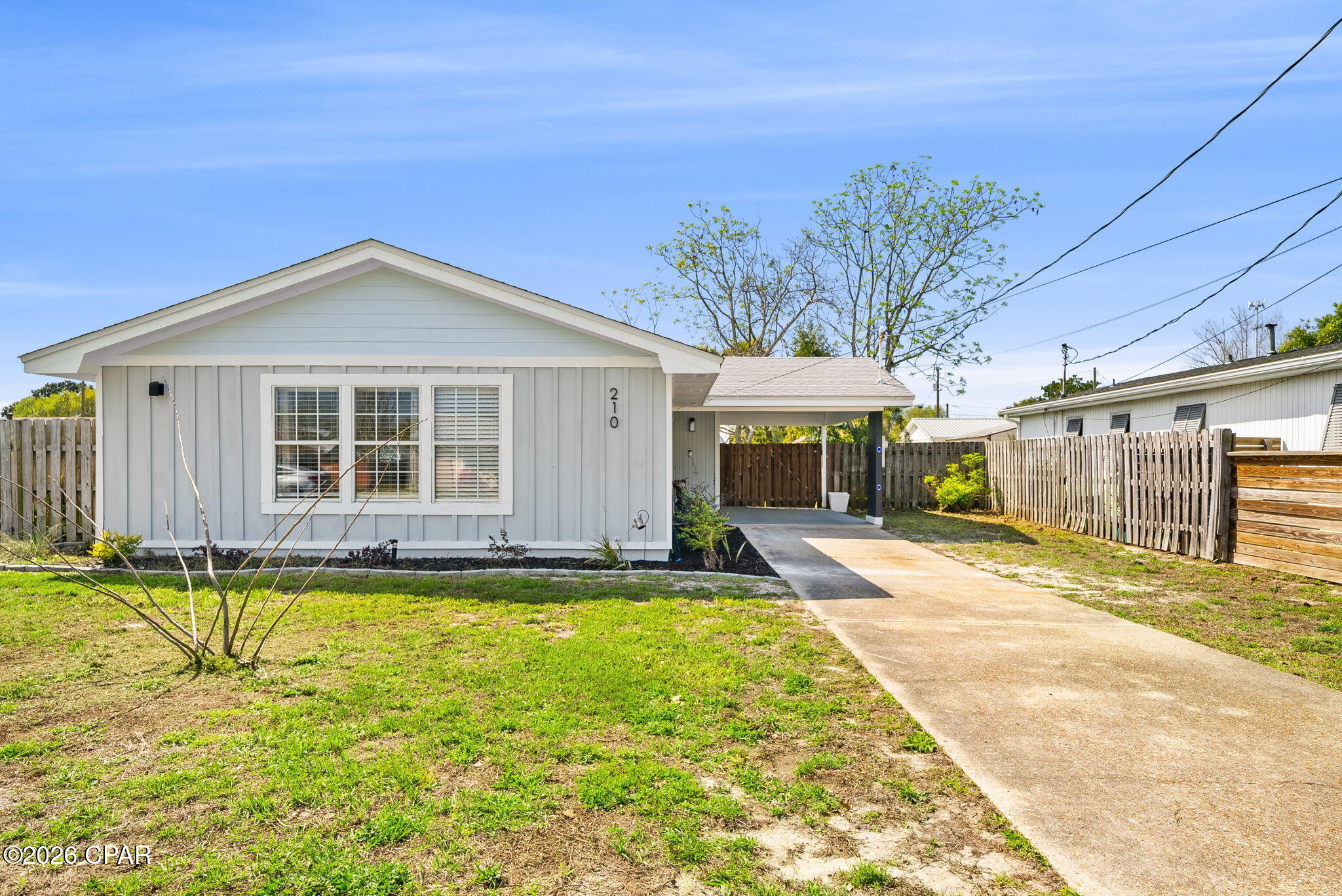 210 N El Centro Boulevard