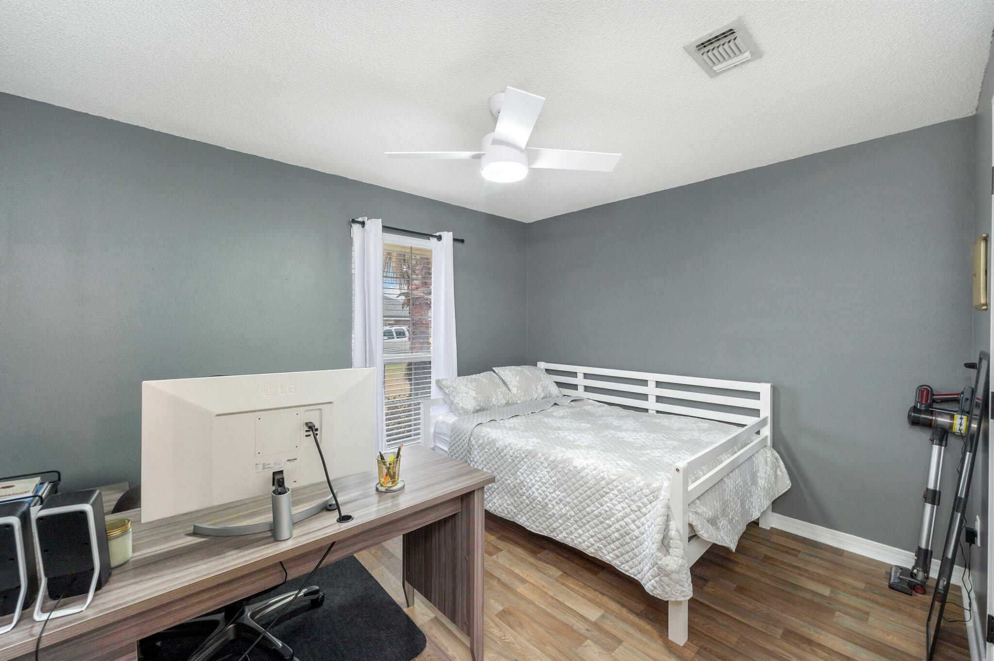 2136 Ainsdale Court
