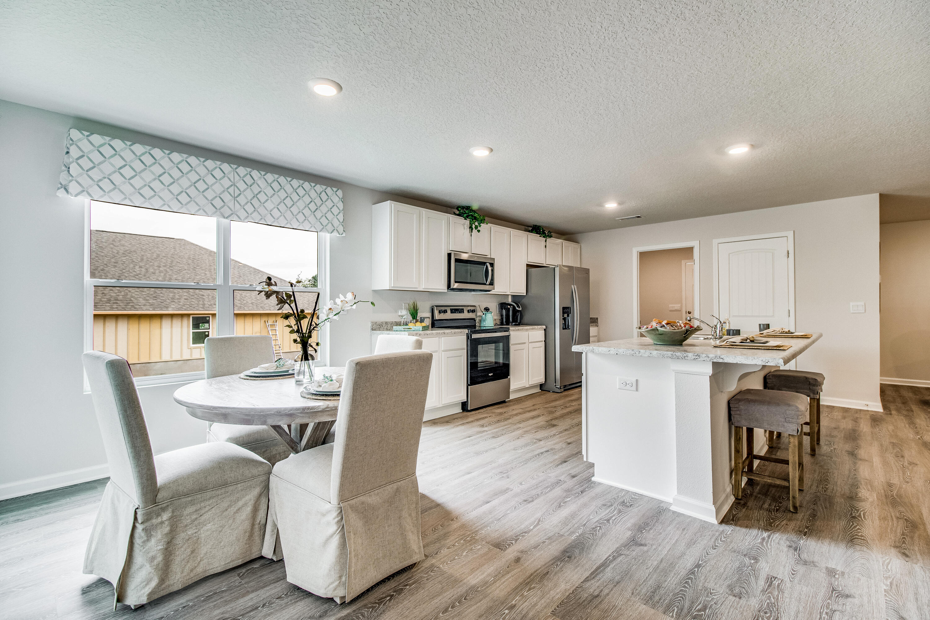 6766 Cambrian Ridge