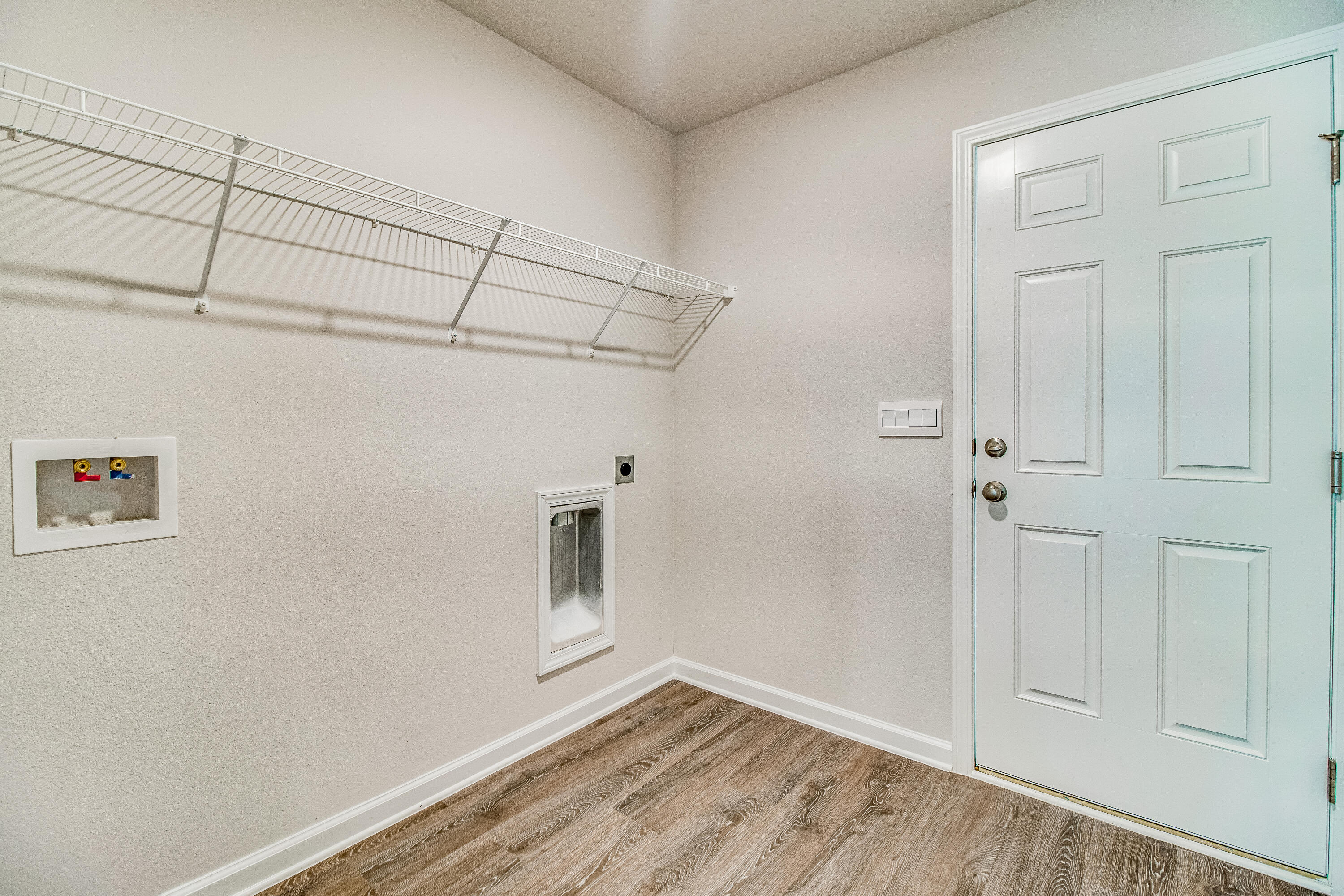 6766 Cambrian Ridge