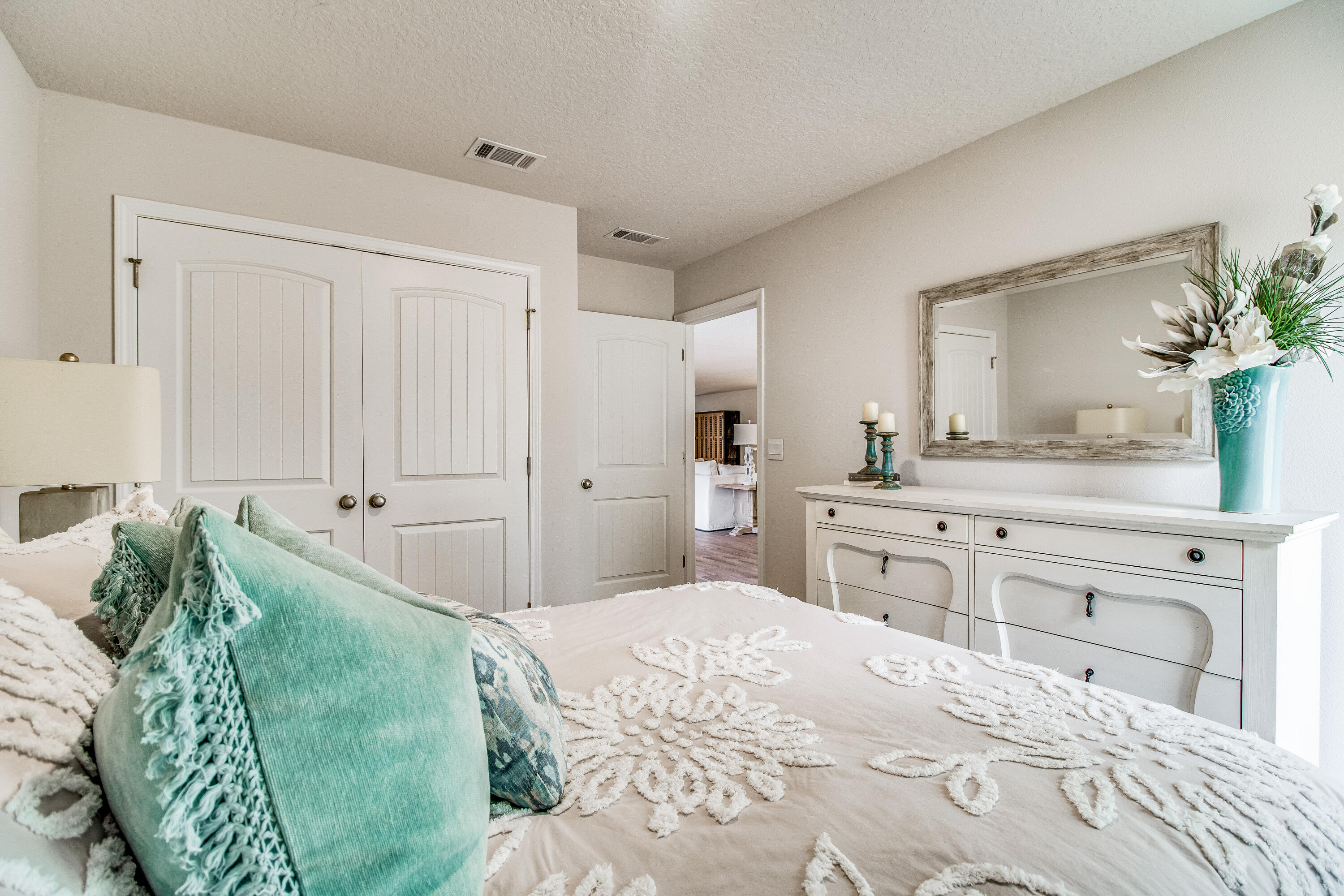 6766 Cambrian Ridge