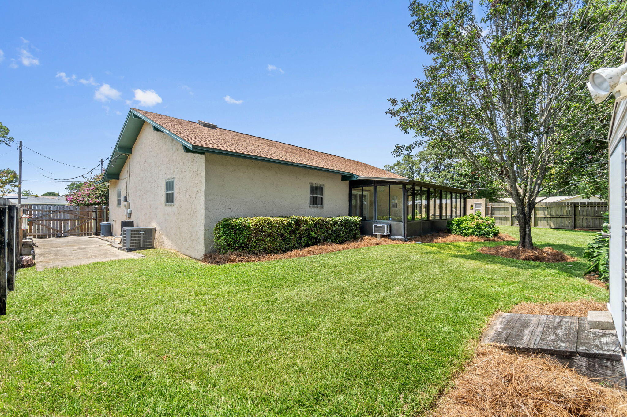 381 NW Marie Circle