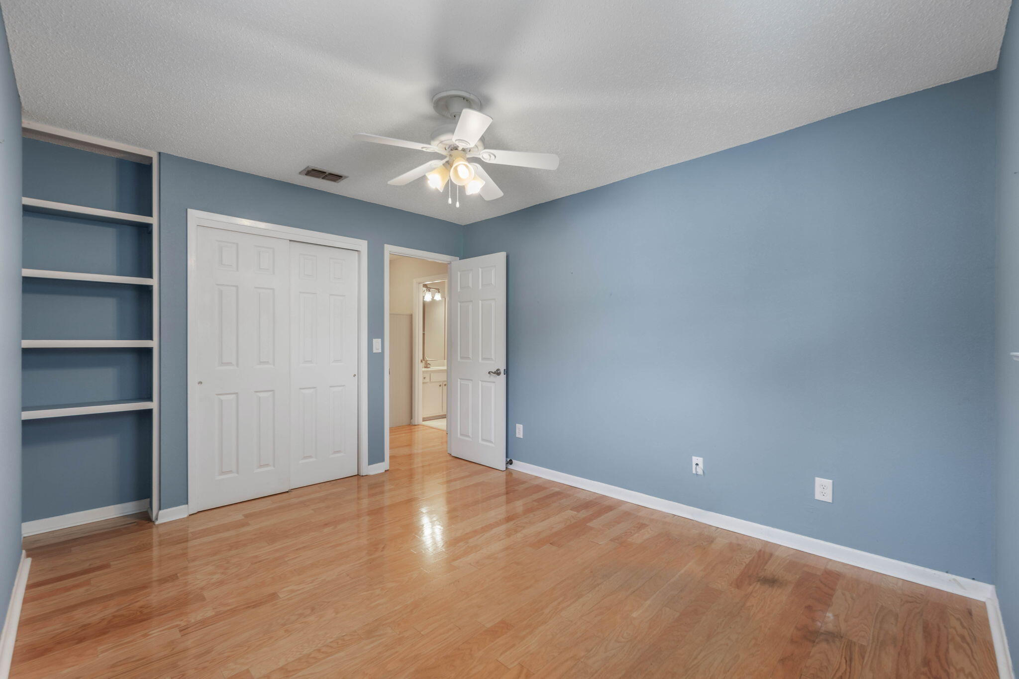 381 NW Marie Circle