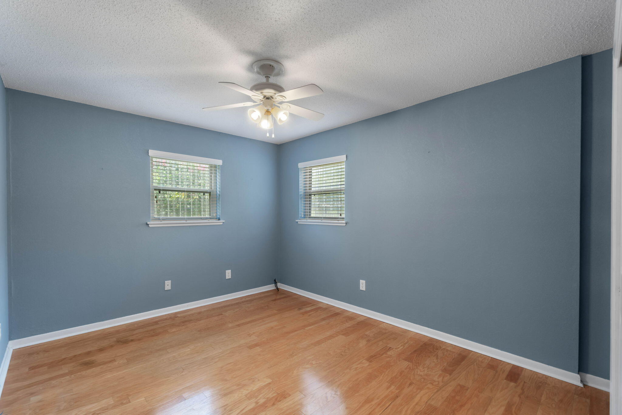 381 NW Marie Circle