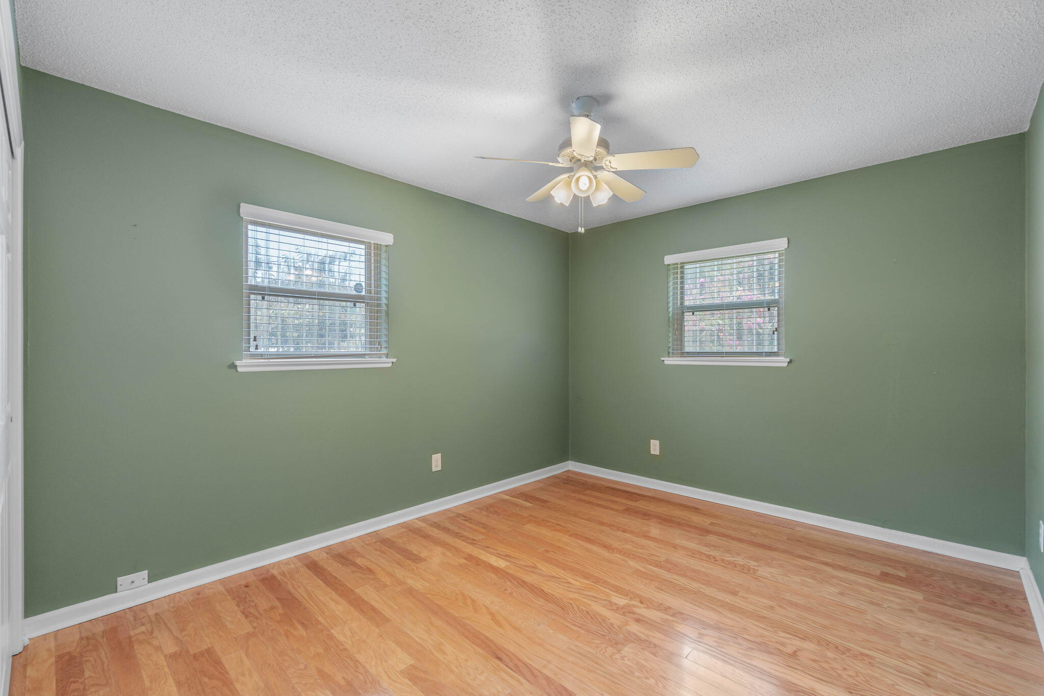 381 NW Marie Circle
