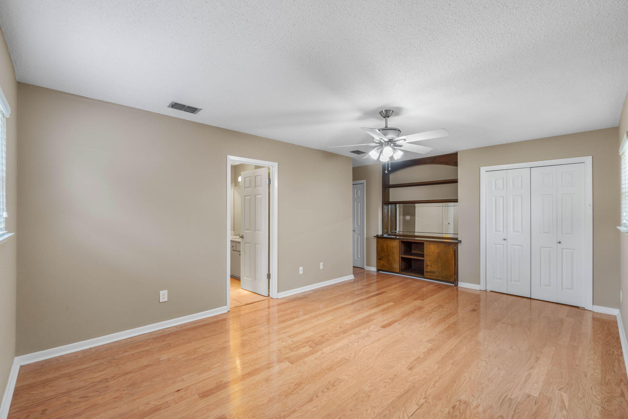 381 NW Marie Circle