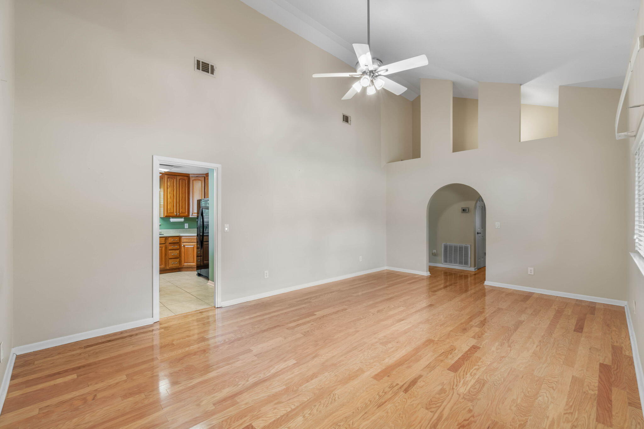 381 NW Marie Circle