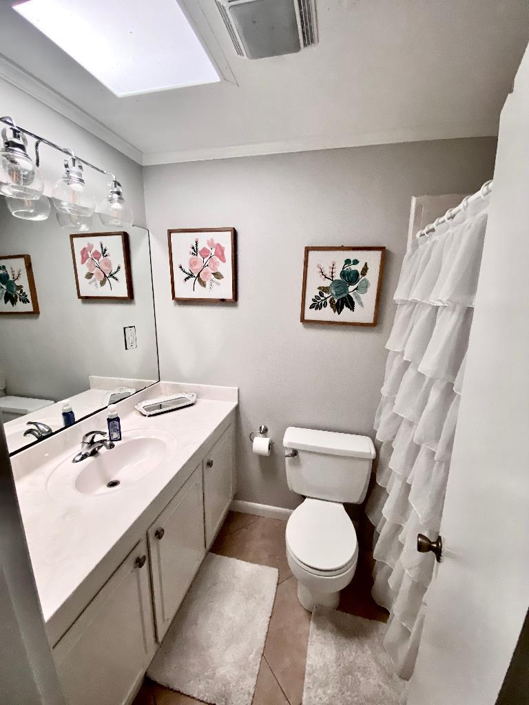 10 NE Fulmar Court