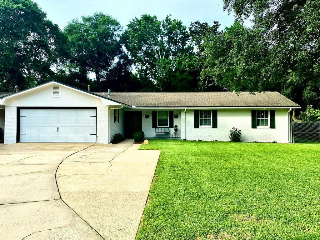 10 NE Fulmar Court