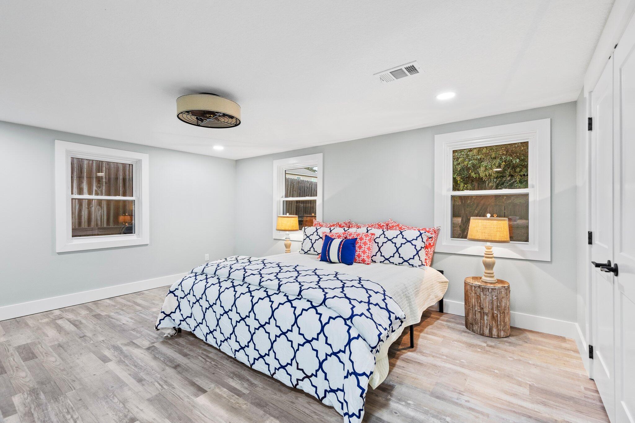 530 Cove Drive