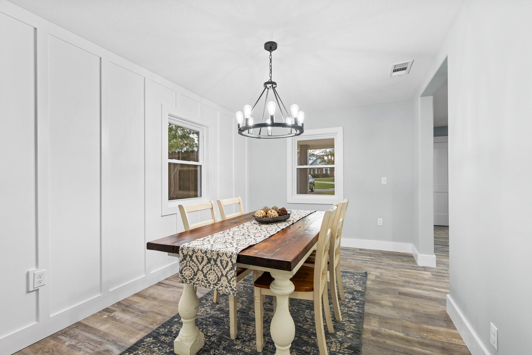 530 Cove Drive