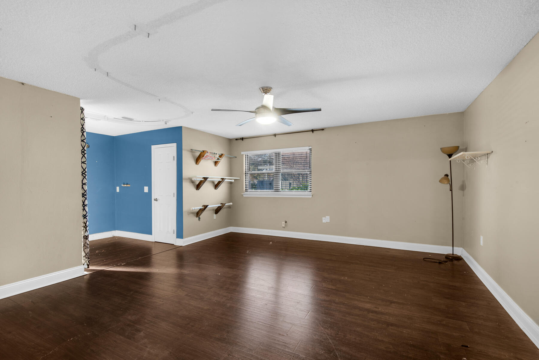 26 Lake Lorraine Circle