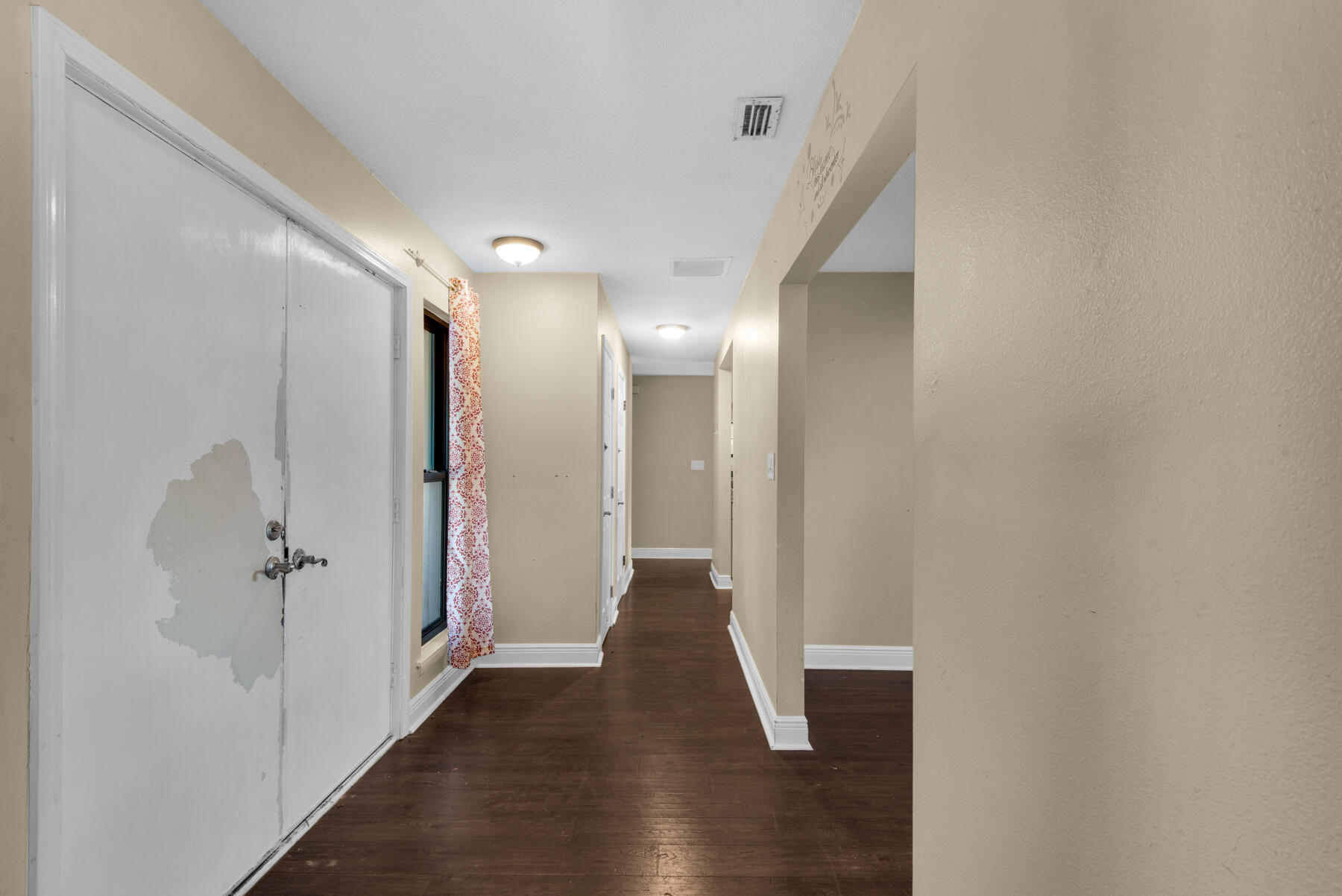 26 Lake Lorraine Circle