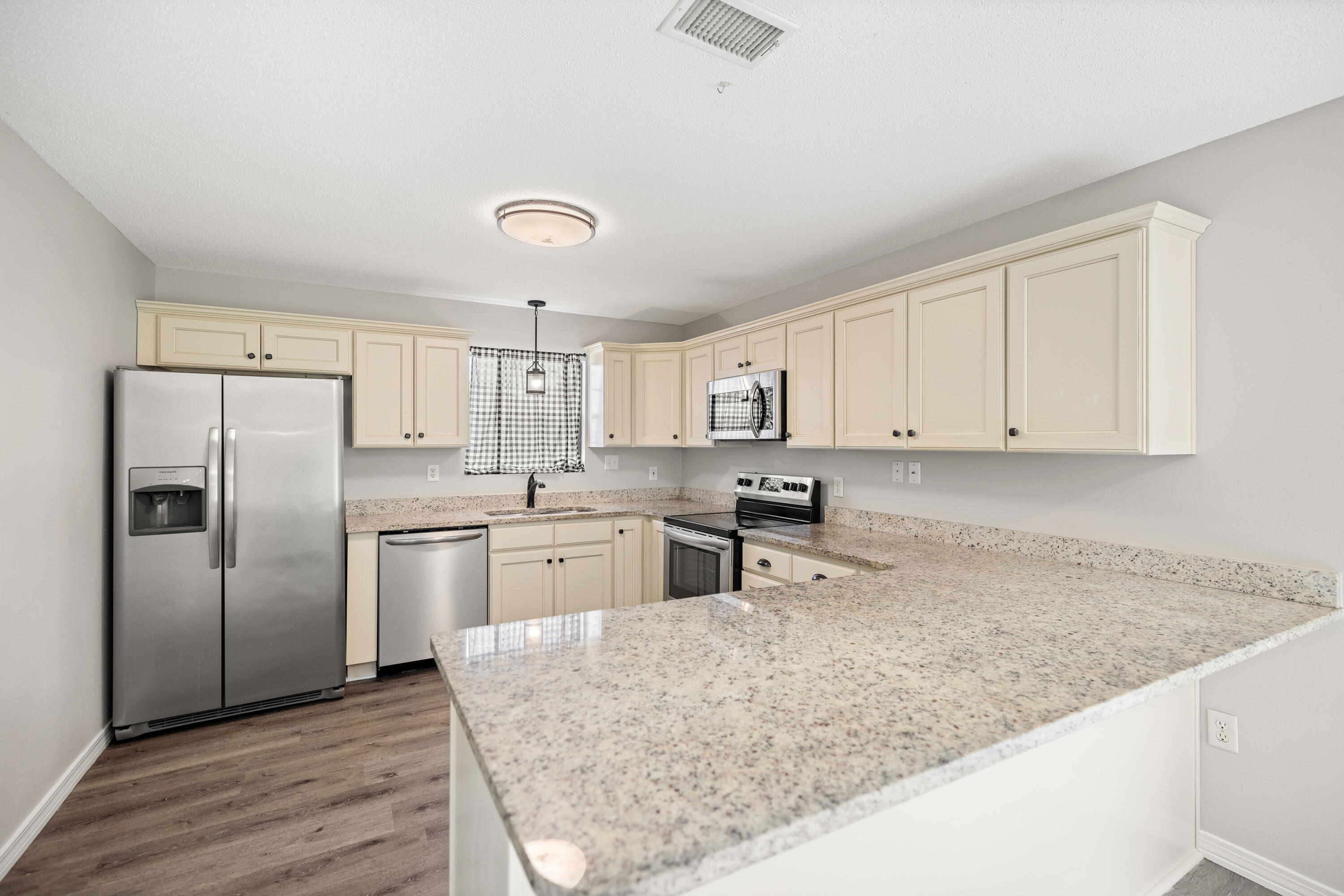 106 Palmetto Drive