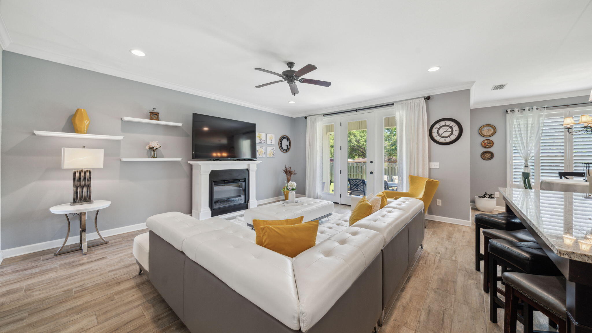880 Lowery Drive