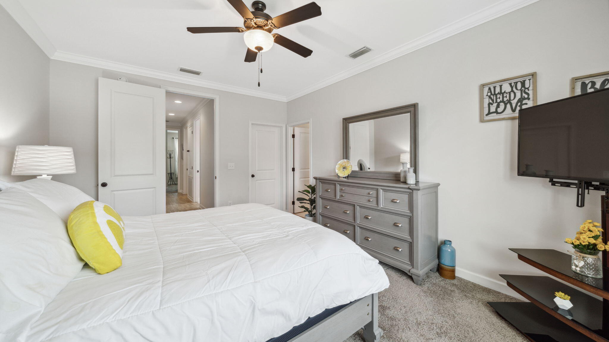880 Lowery Drive