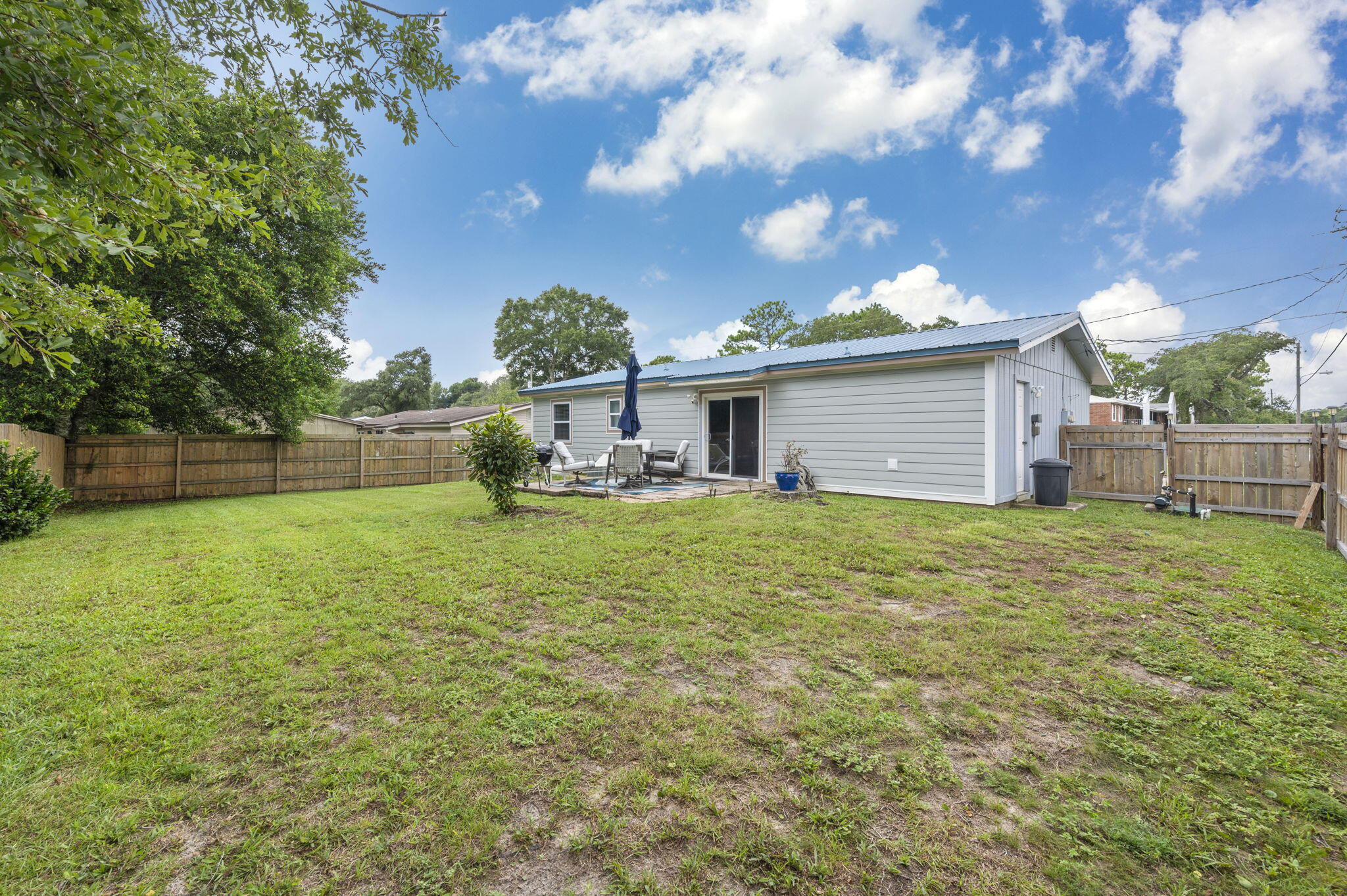 56 10th Street