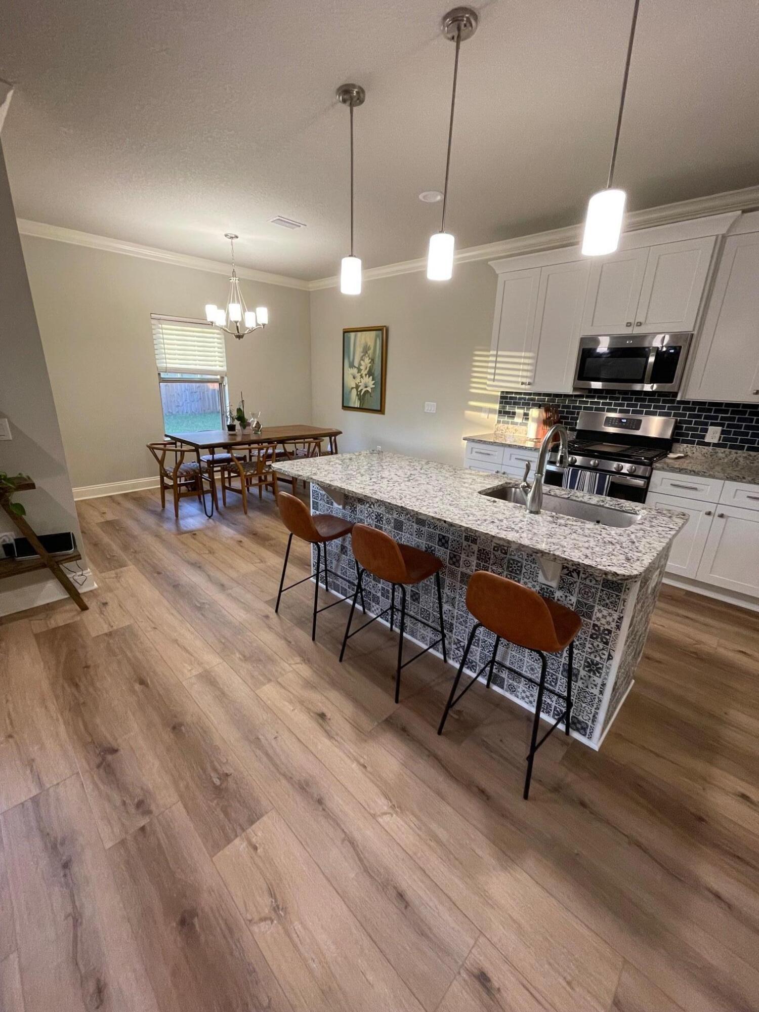 1889 Medlin Court