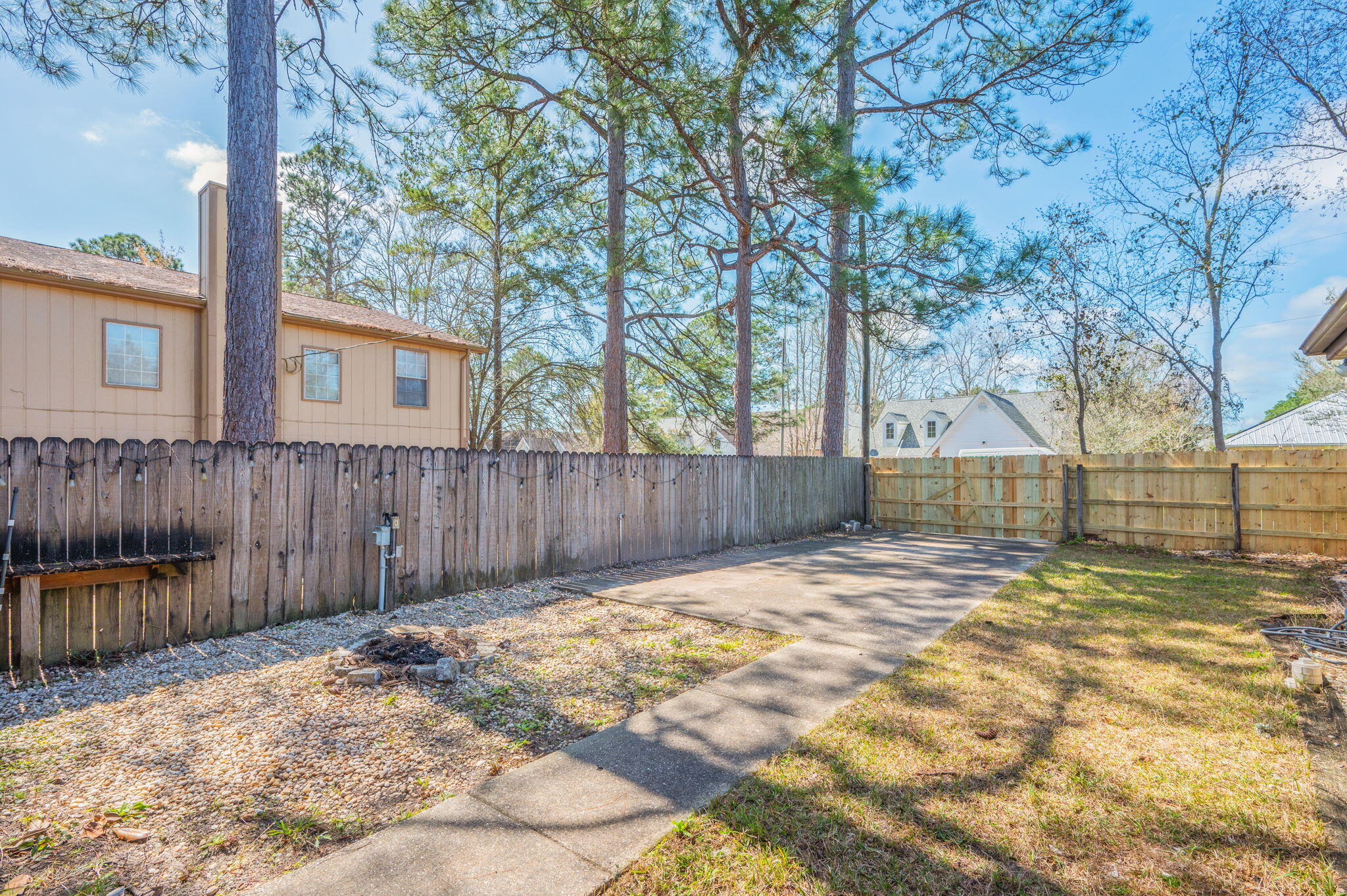 2328 Willow Bend Boulevard
