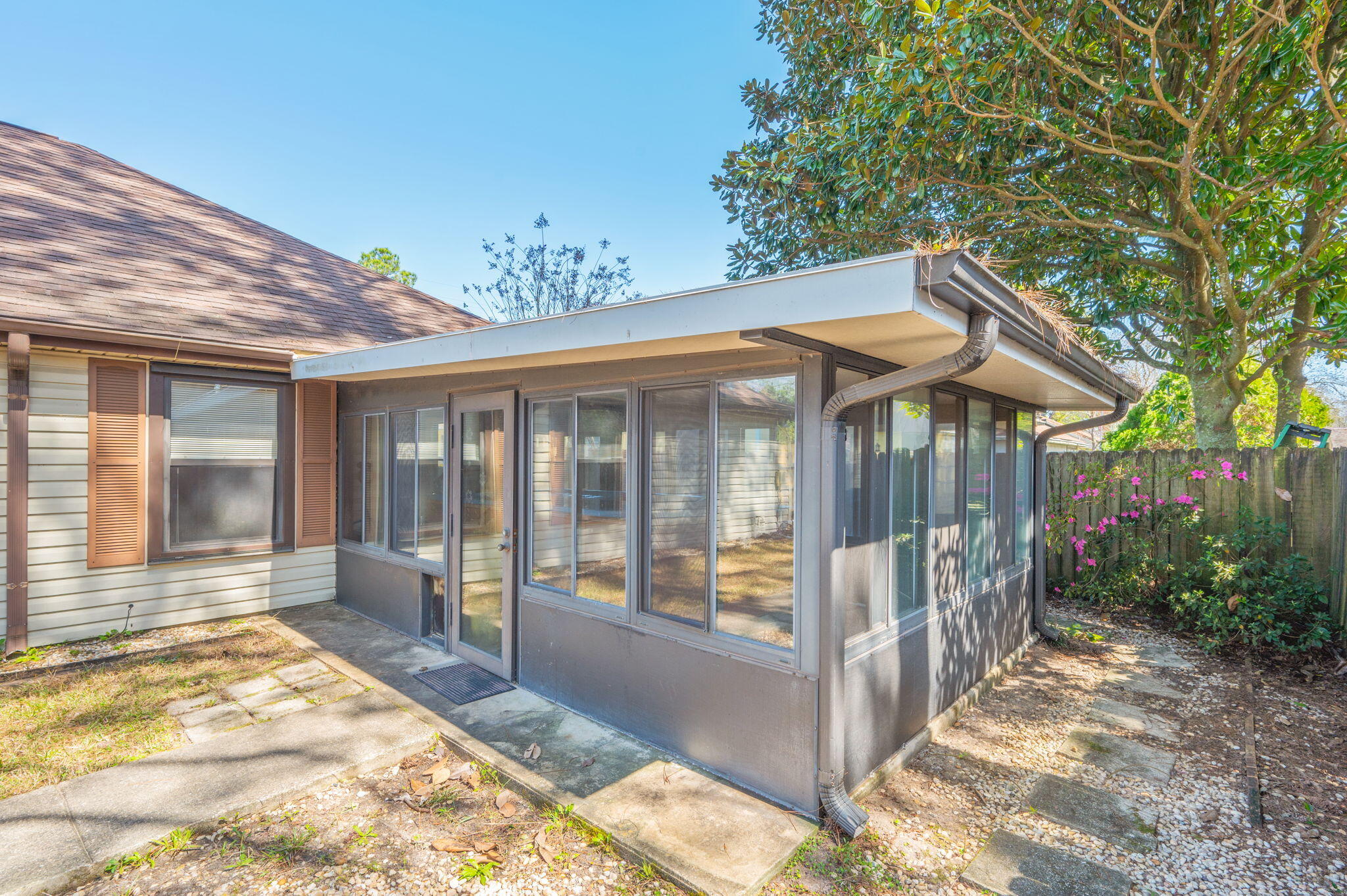 2328 Willow Bend Boulevard