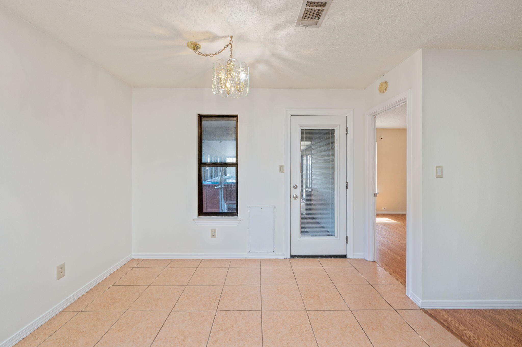 2328 Willow Bend Boulevard