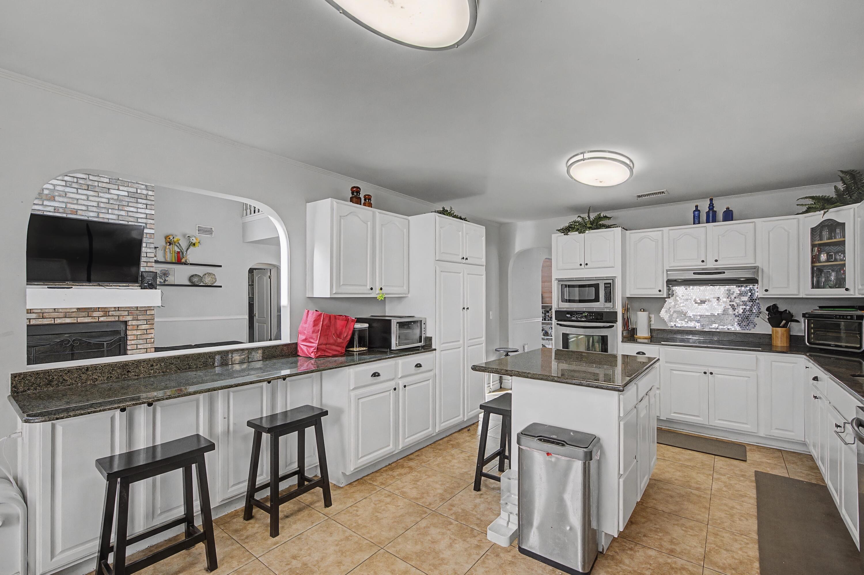 1004 Sandra Drive