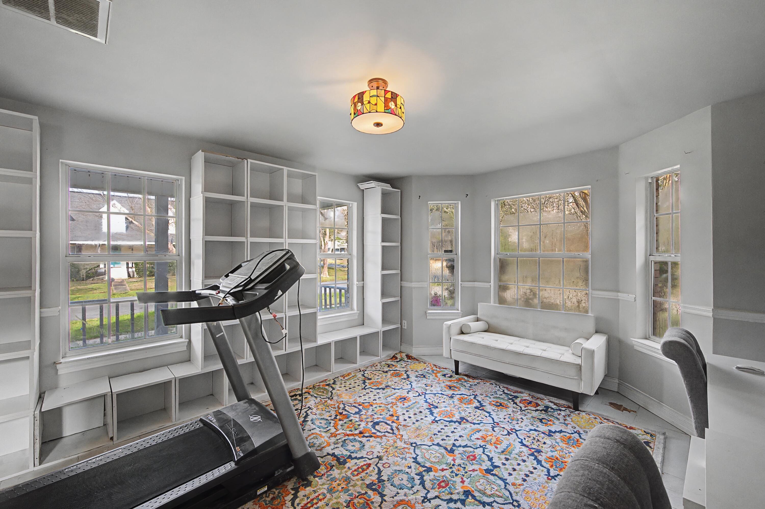 1004 Sandra Drive