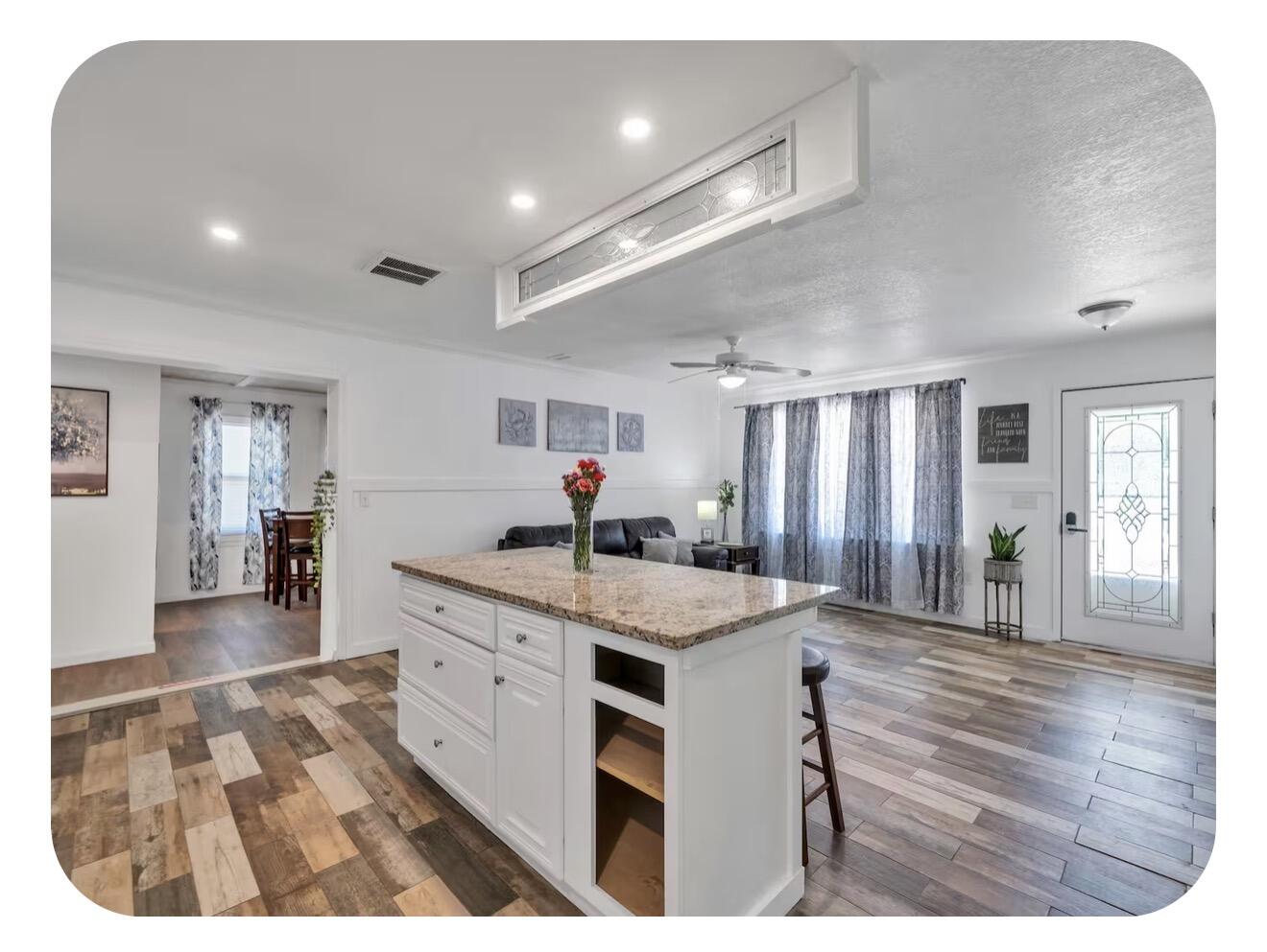 14 2nd Avenue