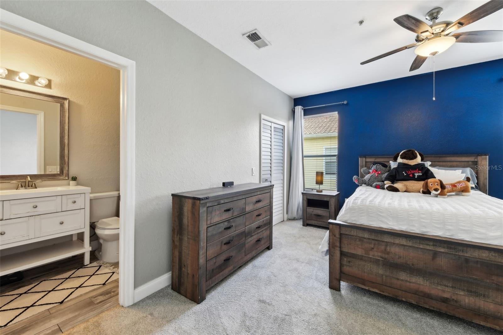 1150 LAKE SHADOW CIR #3307