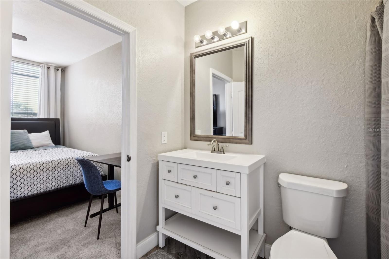 1150 LAKE SHADOW CIR #3307