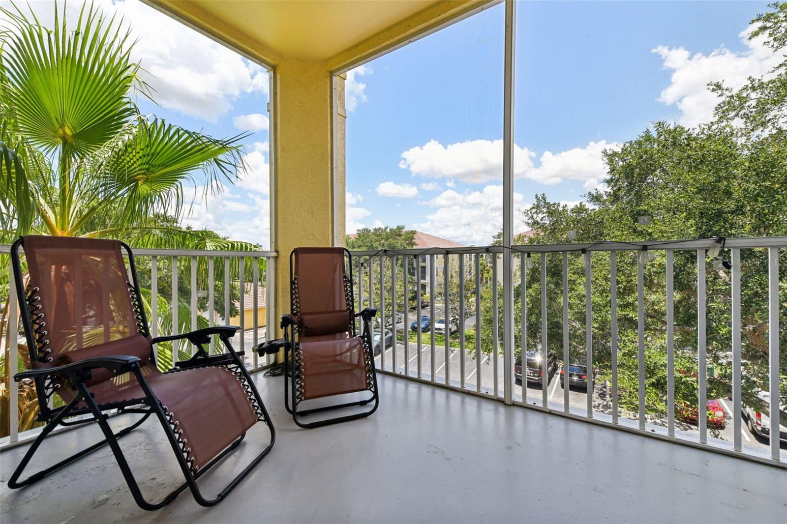 1150 LAKE SHADOW CIR #3307