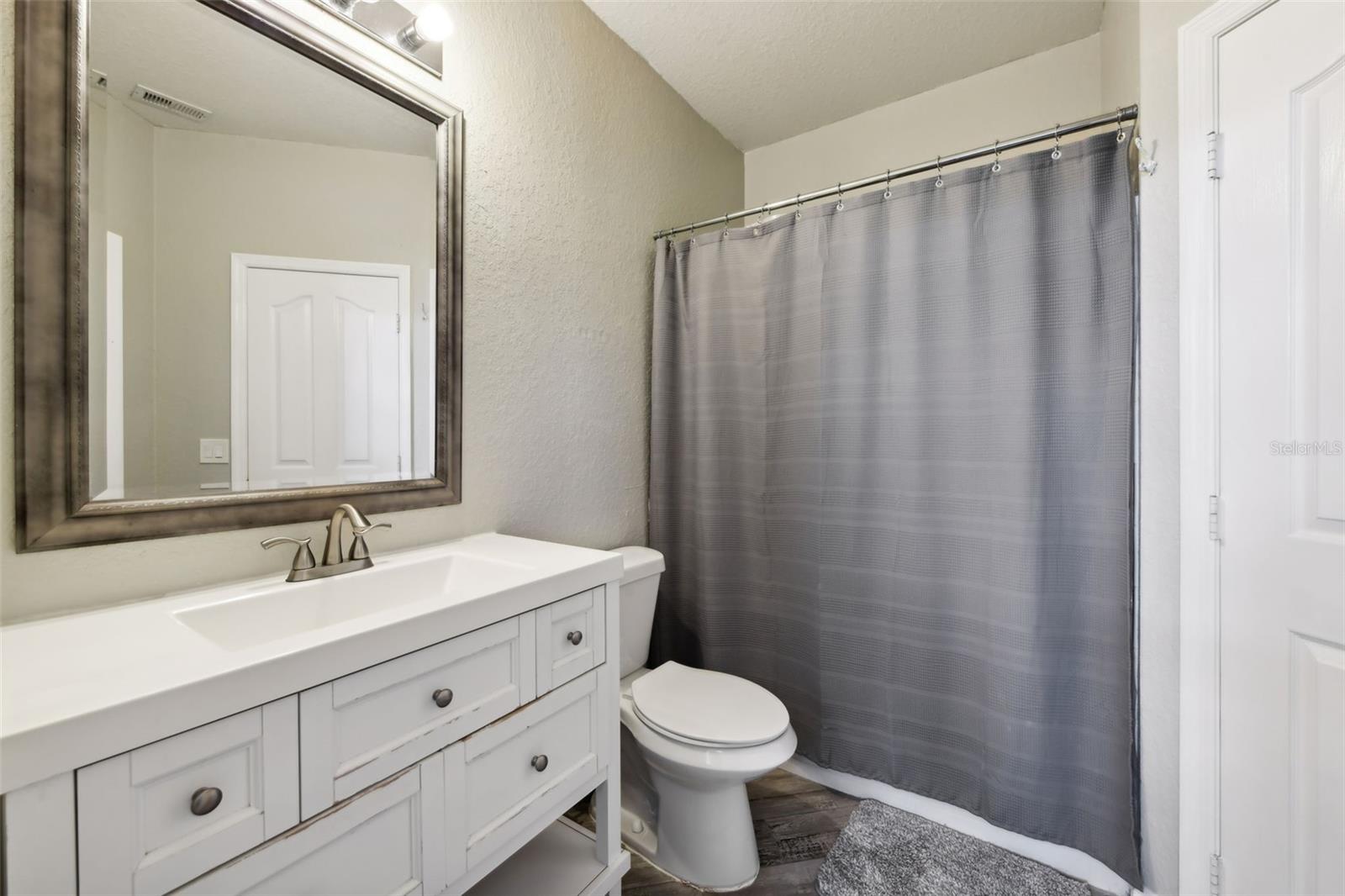 1150 LAKE SHADOW CIR #3307