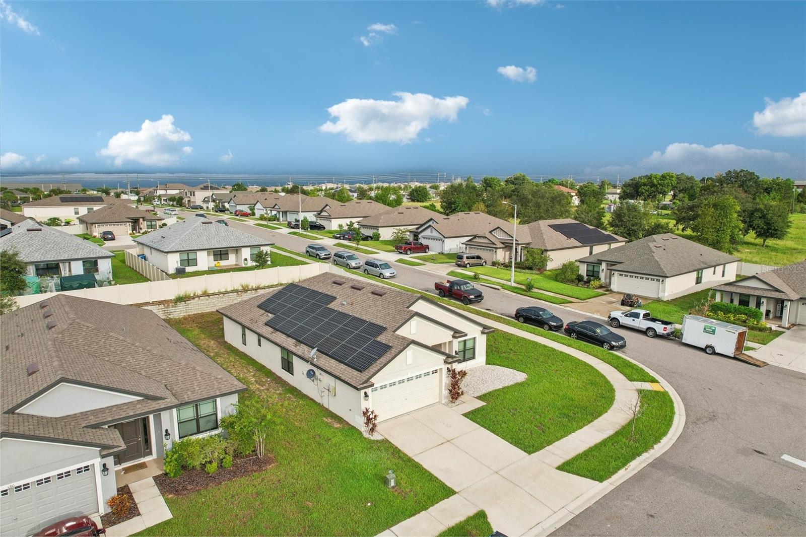 384 CITRUS POINTE DR