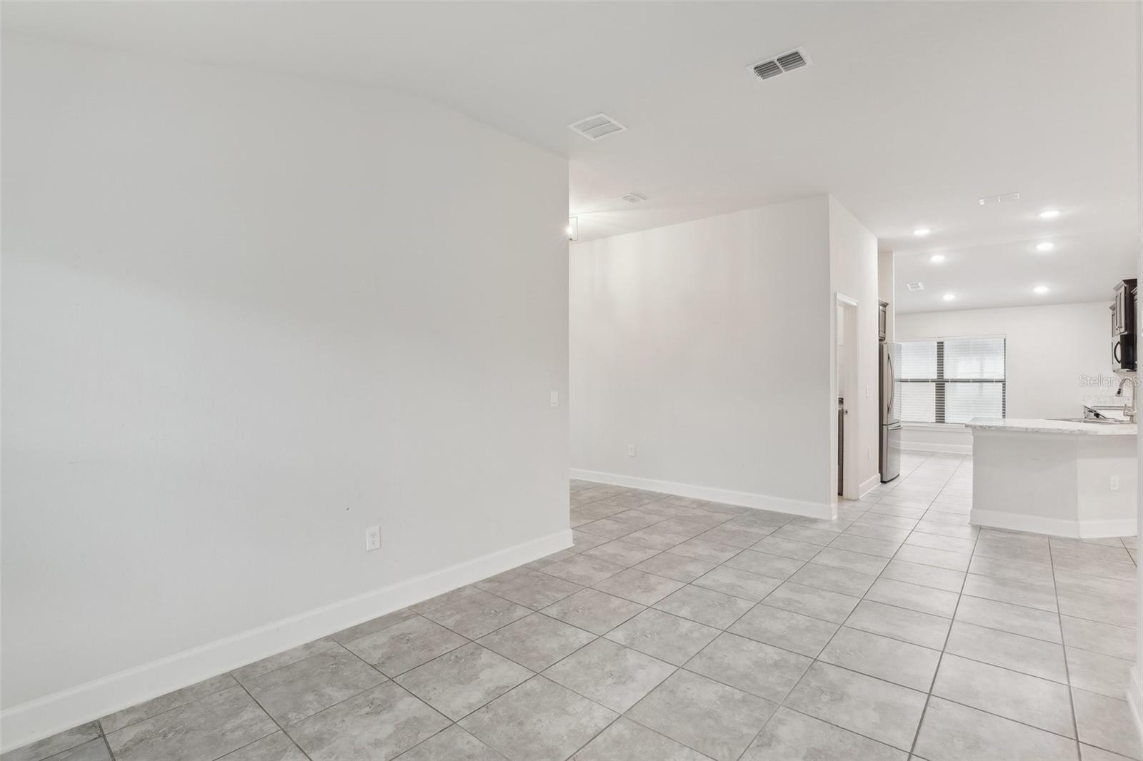 384 CITRUS POINTE DR