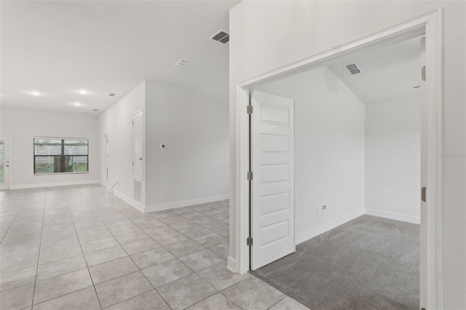 384 CITRUS POINTE DR