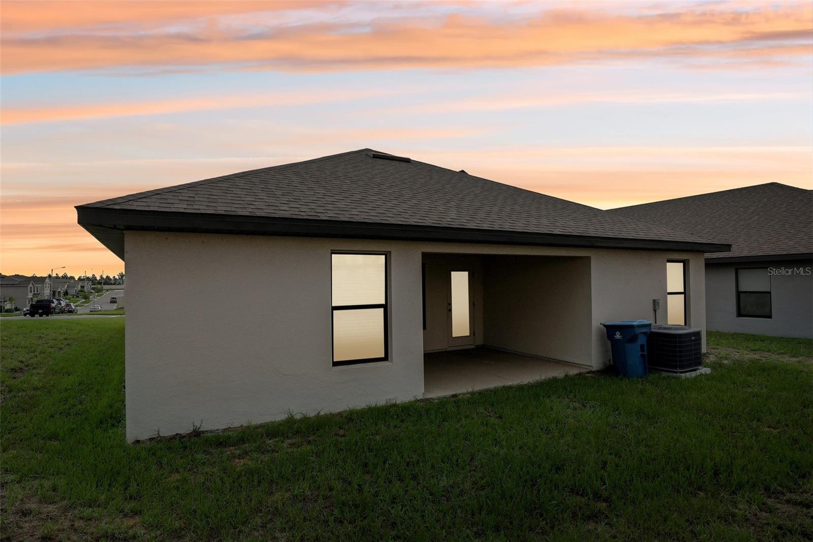 384 CITRUS POINTE DR