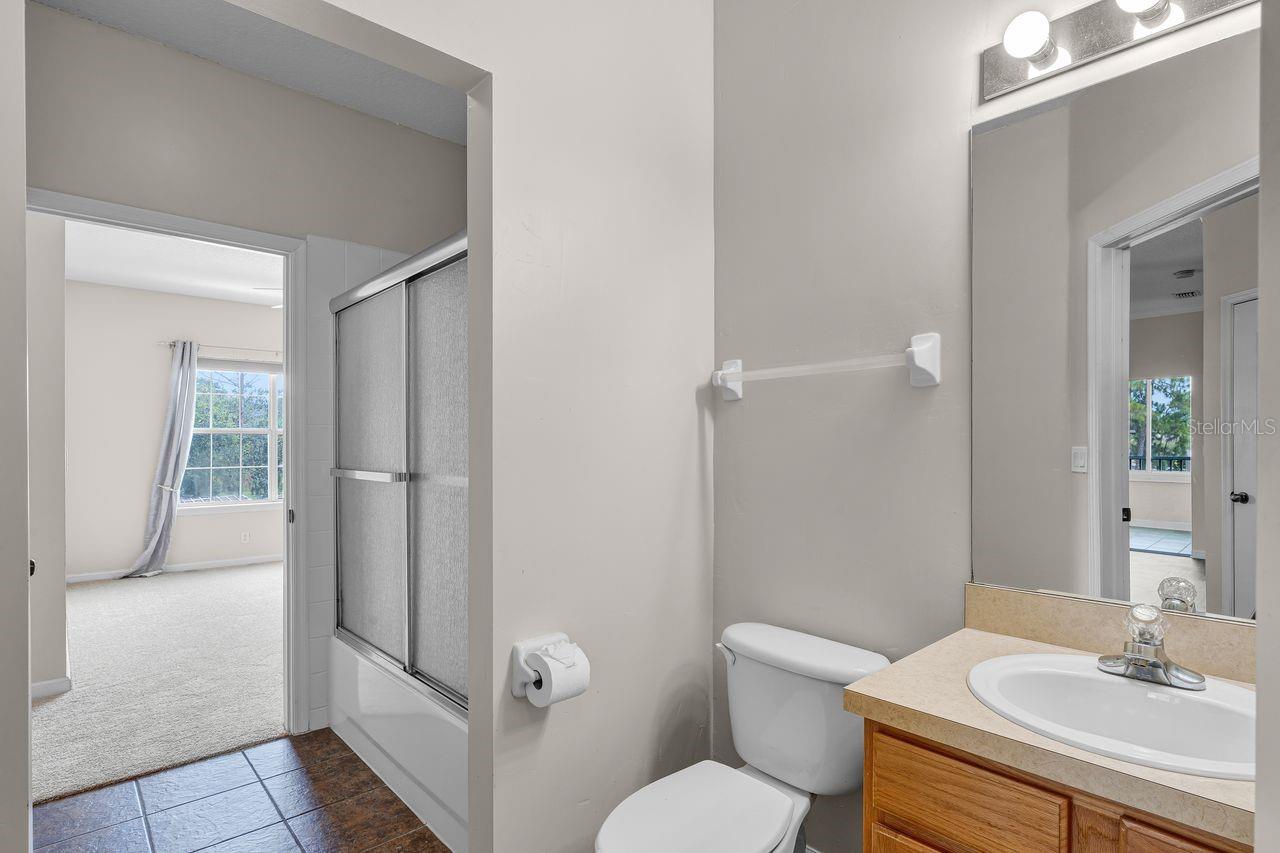 4881 CYPRESS WOODS DR #3203