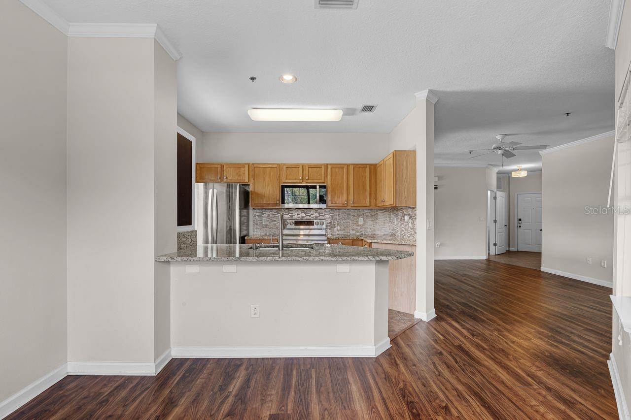 4881 CYPRESS WOODS DR #3203