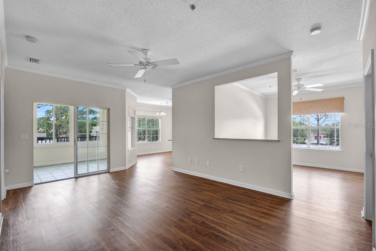 4881 CYPRESS WOODS DR #3203