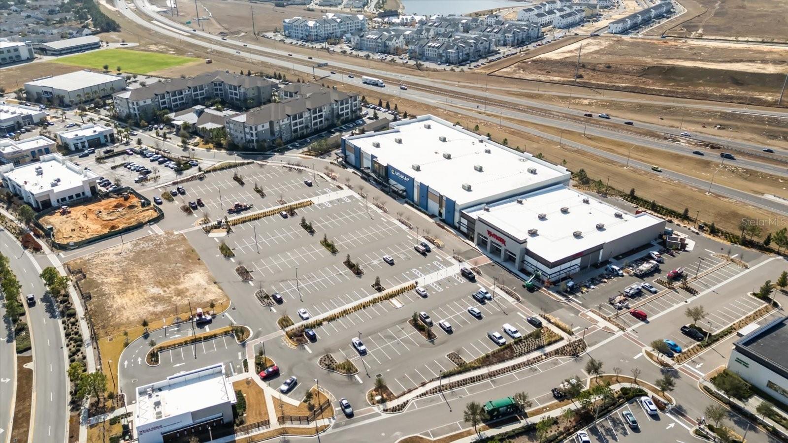 5758 HAMLIN GROVES TRL