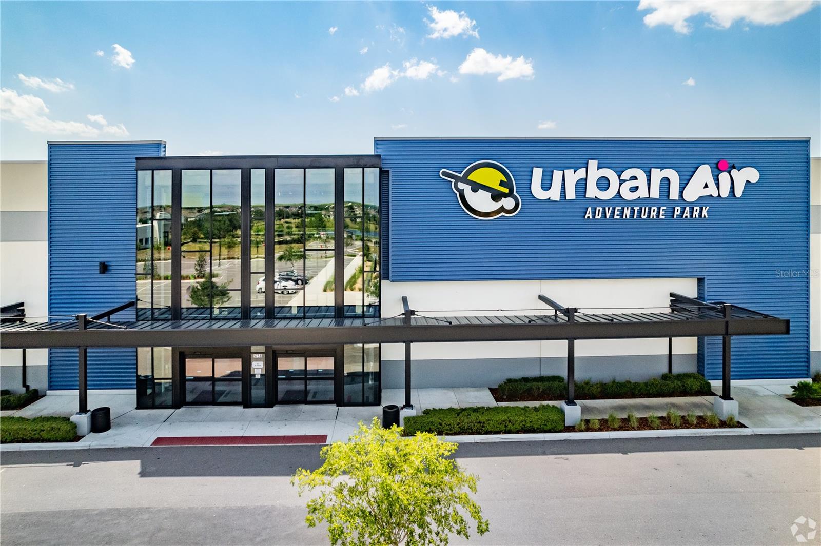 5758 HAMLIN GROVES TRL