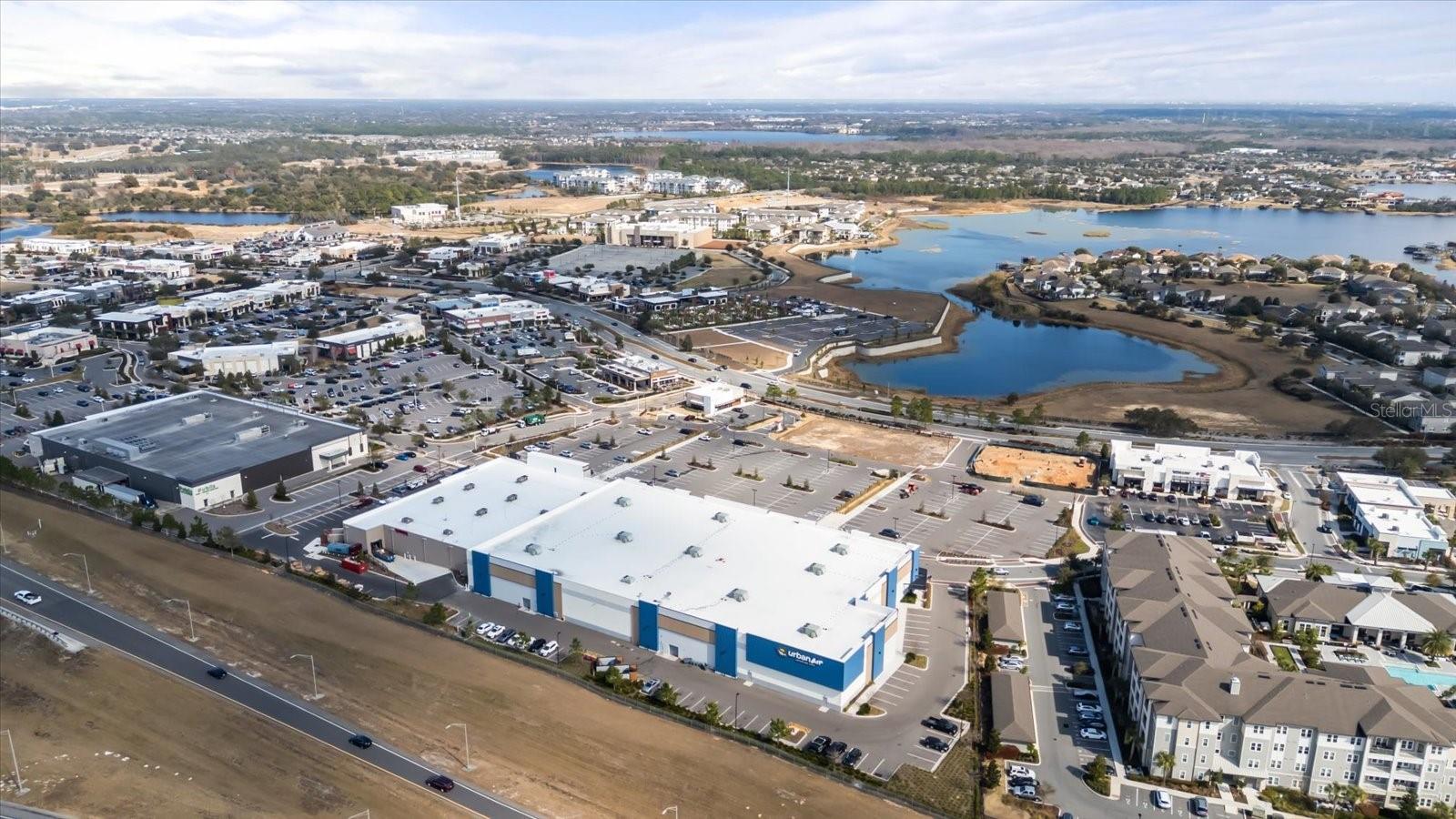 5758 HAMLIN GROVES TRL