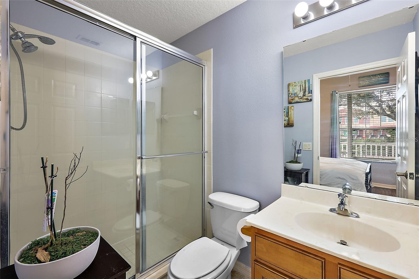 412 BLUE BAYOU LN